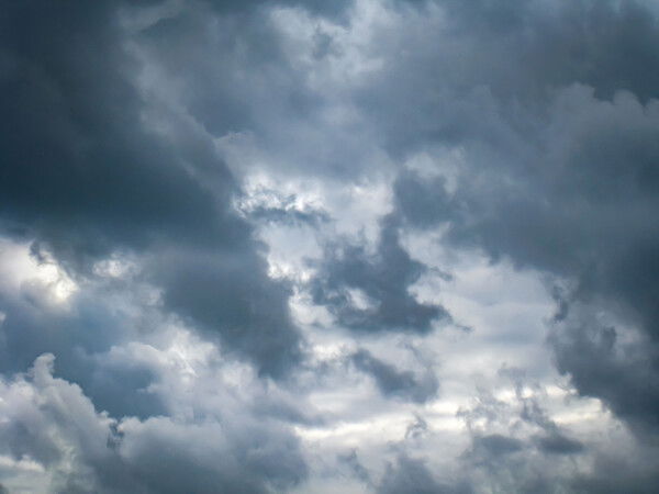 A sky filled with dark, stormy clouds. Thankfully, we didn't get any rain during the hike.