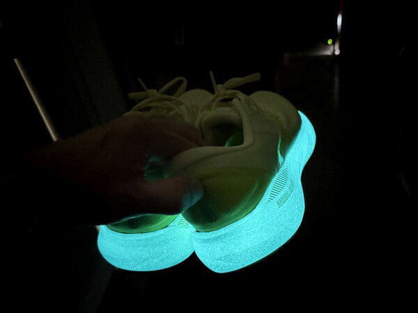 Glow