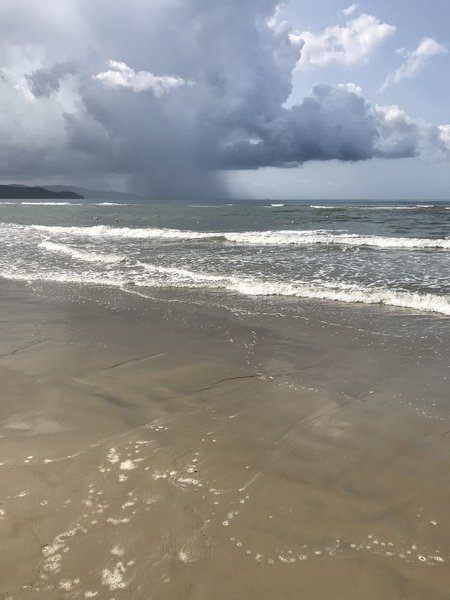 📷 26 August 2018 📷

Clouds & Sea

Follonica, Tuscany, Italy
