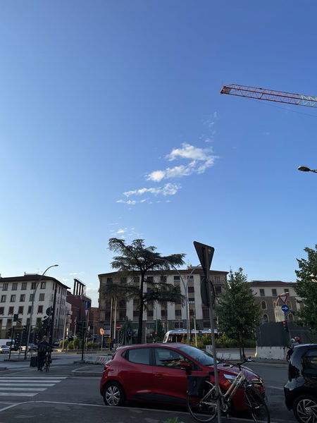 H 6:37, Cielo Remix
Florence, Tuscany, Italy