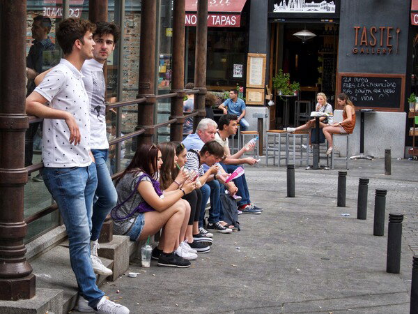 People in Madrid city center (2016)