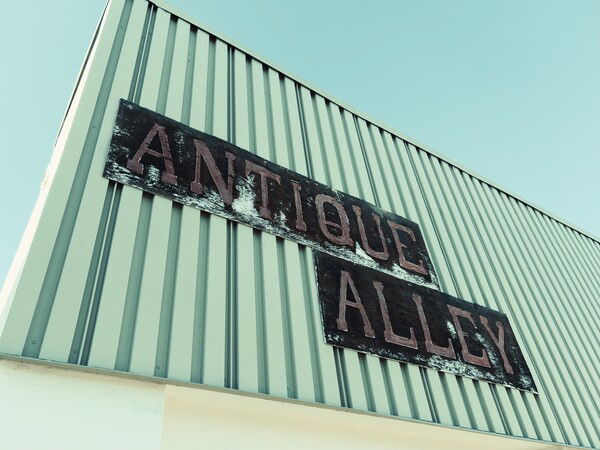 Antique Alley 