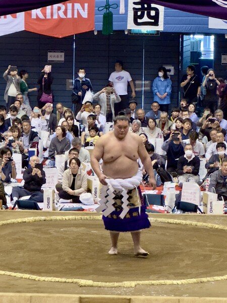 Yokozuna at the sumo tournament in Fujisawa. 