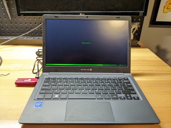 Installing openSUSE on Evolve III