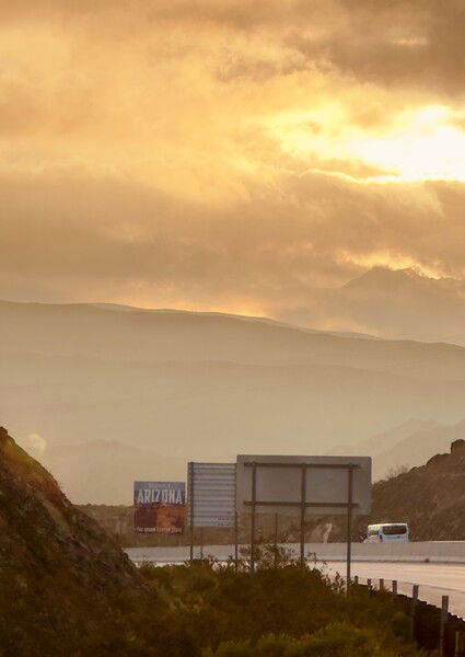 See the Arizona sign?