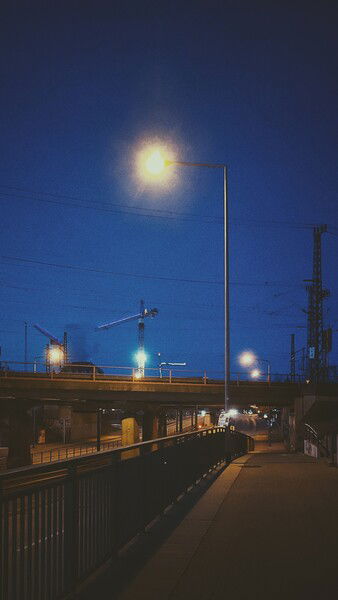 Different sides to the same day.